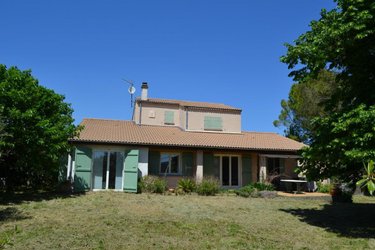 Maison a vendre Vallon-Pont-d'Arc 07150 Ardèche 124 m2 7 pièces 275000 euros