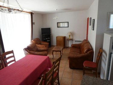 Immeuble a vendre Bubry 56310 Morbihan 400 m2  241600 euros