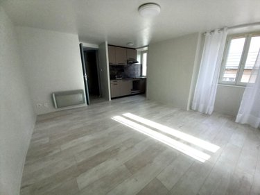 Immeuble a vendre Saint-Chély-d'Apcher 48200 Lozère 230 m2  200900 euros