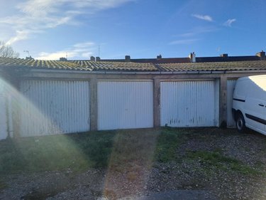 Garage et parking a vendre Calais 62100 Pas-de-Calais 15 m2  8528 euros