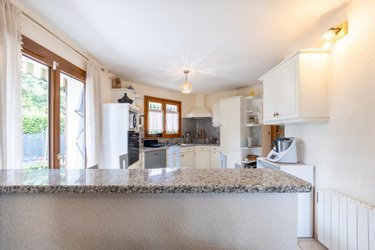 Maison a vendre Ornex 01210 Ain 180 m2 6 pièces 1090000 euros
