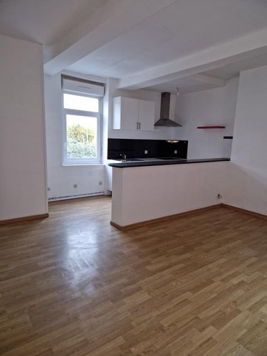 Location appartement Arras 62000 Pas-de-Calais 56 m2  704 euros