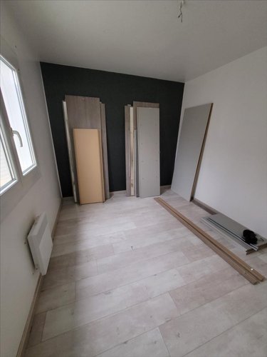 Location maison Pont-de-l'Arche 27340 Eure 64 m2 3 pièces 860 euros