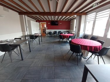 Immeuble a vendre Pont-d'Ouilly 14690 Calvados 523 m2  447550 euros