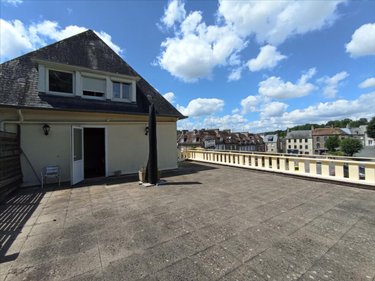 Immeuble a vendre Pont-d'Ouilly 14690 Calvados 523 m2  447550 euros