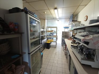 Immeuble a vendre Pont-d'Ouilly 14690 Calvados 523 m2  447550 euros