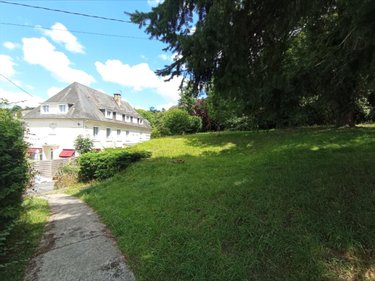 Immeuble a vendre Pont-d'Ouilly 14690 Calvados 523 m2  447550 euros