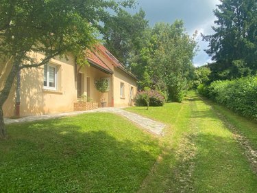 Maison a vendre Gy 70700 Haute-Saône 227 m2 8 pièces 380000 euros