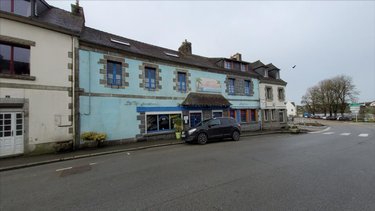 Immeuble a vendre Huelgoat 29690 Finistère 200 m2  131250 euros