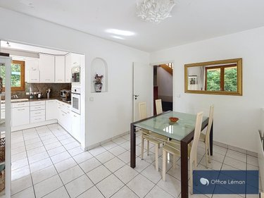 Maison a vendre Prévessin-Moëns 01280 Ain 245 m2 7 pièces 1195000 euros