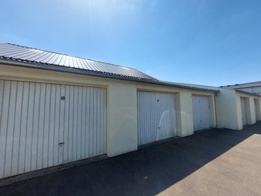 Garage et parking a vendre Cossé-le-Vivien 53230 Mayenne 20 m2  53000 euros