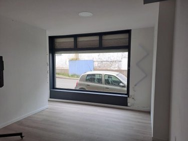 Location fonds et murs commerciaux Tournehem-sur-la-Hem 62890 Pas-de-Calais 66 m2  470 euros