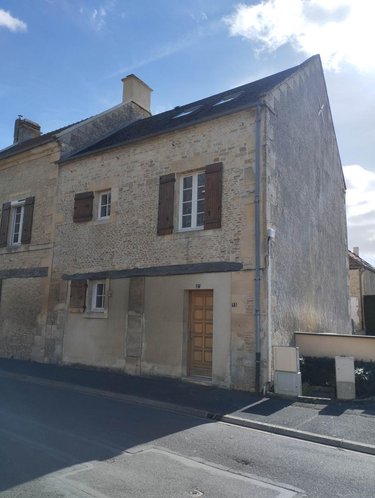 Location maison Soliers 14540 Calvados 84 m2 4 pièces 720 euros