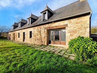 Maison a vendre Bégard 22140 Côtes-d'Armor 156 m2 9 pièces 229300 euros
