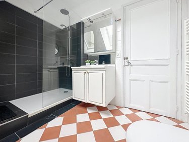 Immeuble a vendre Riantec 56670 Morbihan 183 m2  374400 euros