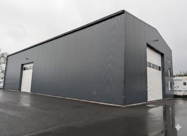 Fonds et murs commerciaux a vendre Plouigneau 29610 Finistère 288 m2  364400 euros