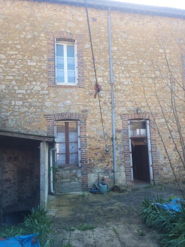 Maison a vendre Sainte-Suzanne-et-Chammes 53270 Mayenne 120 m2  63600 euros