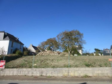 Terrain a batir a vendre Carhaix-Plouguer 29270 Finistère 1341 m2  30389 euros