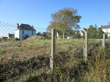 Terrain a batir a vendre Carhaix-Plouguer 29270 Finistère 1341 m2  30389 euros