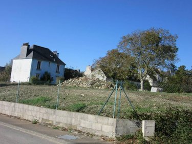 Terrain a batir a vendre Carhaix-Plouguer 29270 Finistère 1341 m2  30389 euros