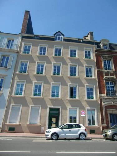 Location appartement Cherbourg-en-Cotentin 50100 Manche 82 m2 3 pièces 725 euros