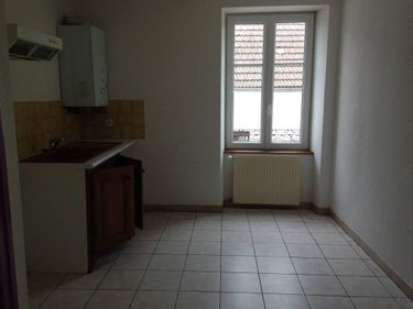 Location appartement Dole 39100 Jura 54 m2 3 pièces 530 euros