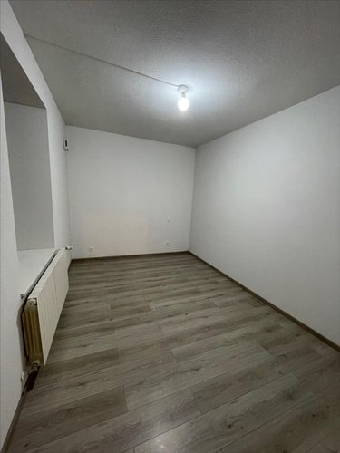 Location appartement Commune non précisée 39 Jura 70 m2 3 pièces 650 euros