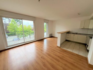 Location appartement Angers 49000 Maine-et-Loire 64 m2  805 euros