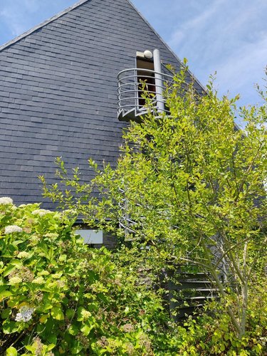 Immeuble a vendre Plounéour-Ménez 29410 Finistère 150 m2  79050 euros