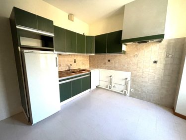 Location appartement Saint-Chély-d'Apcher 48200 Lozère 48 m2  380 euros