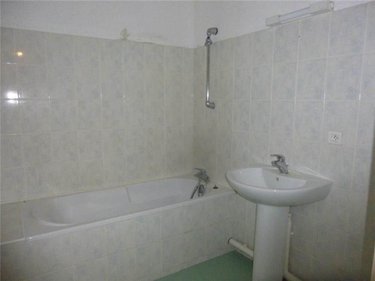 Location appartement Le Neubourg 27110 Eure 49 m2 3 pièces 554 euros