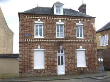 Location maison Le Neubourg 27110 Eure 89 m2 4 pièces 815 euros