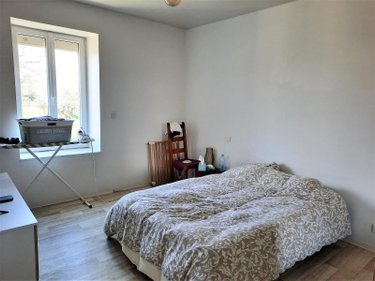 Immeuble a vendre Mohon 56490 Morbihan 130 m2  249780 euros