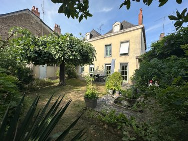 Maison a vendre Château-Gontier-sur-Mayenne 53200 Mayenne 233 m2 13 pièces 258750 euros