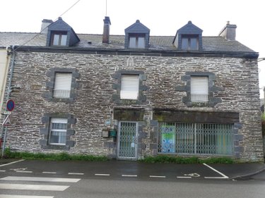 Immeuble a vendre Saint Martin sur Oust 56200 Morbihan 165 m2  142965 euros