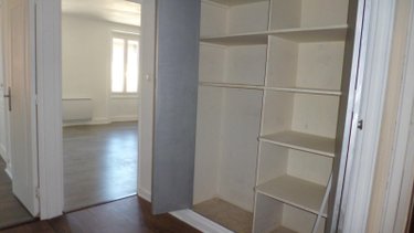 Location appartement Ambérieu-en-Bugey 01500 Ain 69 m2 3 pièces 615 euros