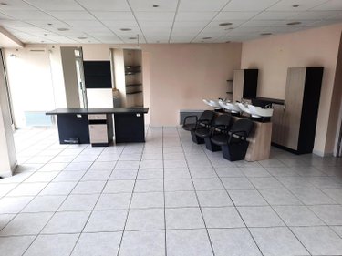 Immeuble a vendre Guilliers 56490 Morbihan 98 m2  125700 euros