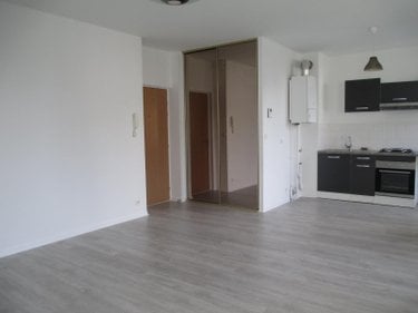 Location appartement Fougères 35300 Ille-et-Vilaine 63 m2 3 pièces 635 euros