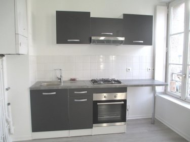 Location appartement Fougères 35300 Ille-et-Vilaine 63 m2 3 pièces 635 euros