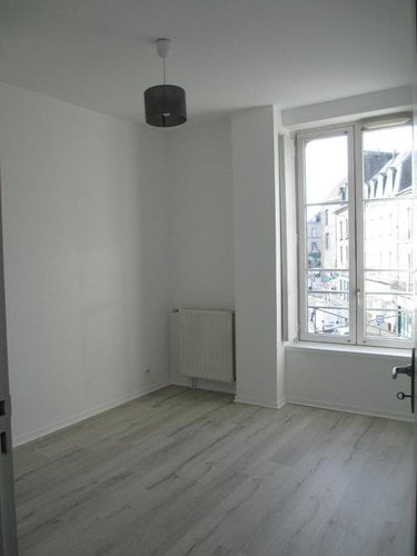 Location appartement Fougères 35300 Ille-et-Vilaine 63 m2 3 pièces 635 euros