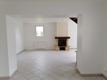 Location maison Le Neubourg 27110 Eure 73 m2 3 pièces 832 euros