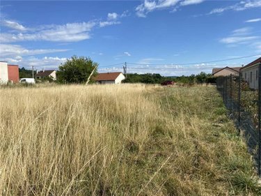 Terrain a batir a vendre Saint-Yorre 03270 Allier 7851 m2  44800 euros