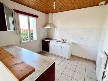 Maison a vendre Châteauneuf 85710 Vendée 82 m2 4 pièces 219300 euros
