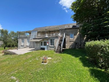 Maison a vendre Saignes 15240 Cantal 562 m2 17 pièces 238500 euros