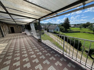 Maison a vendre Saignes 15240 Cantal 562 m2 17 pièces 238500 euros