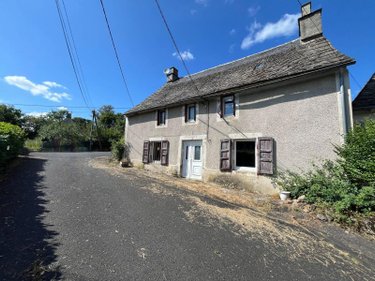Maison a vendre Saint-Étienne-de-Chomeil 15400 Cantal 157 m2 7 pièces 15900 euros