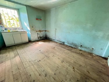 Maison a vendre Saint-Étienne-de-Chomeil 15400 Cantal 157 m2 7 pièces 15900 euros