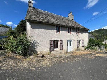 Maison a vendre Saint-Étienne-de-Chomeil 15400 Cantal 157 m2 7 pièces 15900 euros
