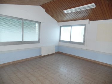 Fonds et murs commerciaux a vendre Beauvoir-sur-Mer 85230 Vendée 219 m2  106000 euros