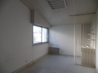 Fonds et murs commerciaux a vendre Beauvoir-sur-Mer 85230 Vendée 219 m2  106000 euros